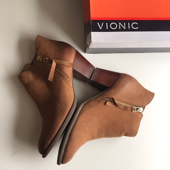 Vionic Shoes - Vionic Sterling ankle booties